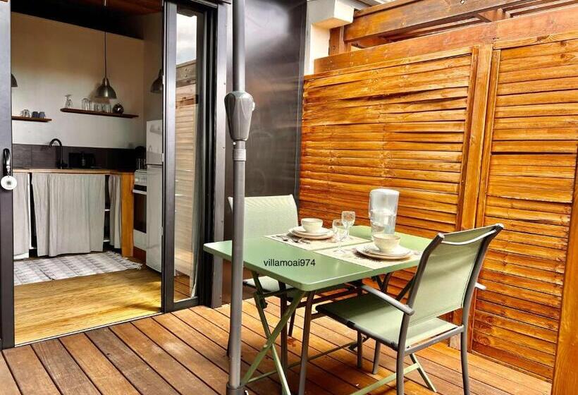 بانگلوی استاندارد, Villa Moai 974