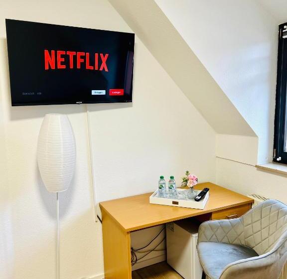 スタンダードシングルルーム, Pension Maria