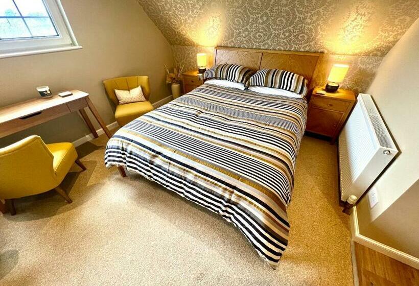 Семейный Номер, Toradale B&b