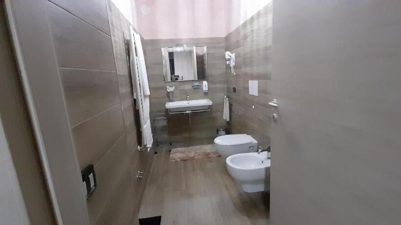 اتاق استاندارد, Lilium