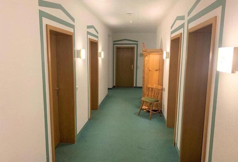 Номер Стандарт Трехместный, Gästehaus Cordula