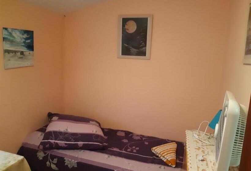 Номер Стандарт, Nice Room With Swimming Pool