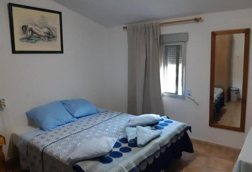 スタンダードルーム, Nice Room With Swimming Pool