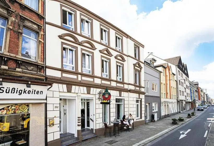 اتاق استاندارد با سرویس بهداشتی مشترک, Hostel Wohnzimmer Essen