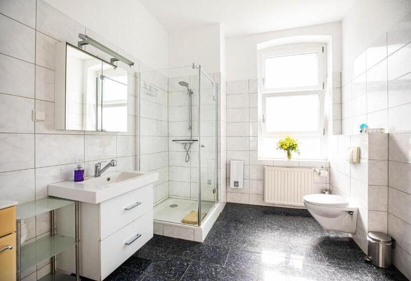 غرفة قياسية حمام مشترك, Hostel Wohnzimmer Essen