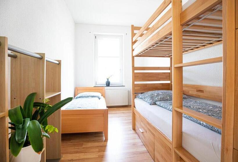 غرفة أساسية, Hostel Wohnzimmer Essen