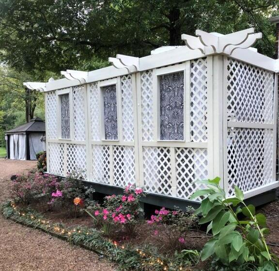Quarto Deluxe, Belmont Inn