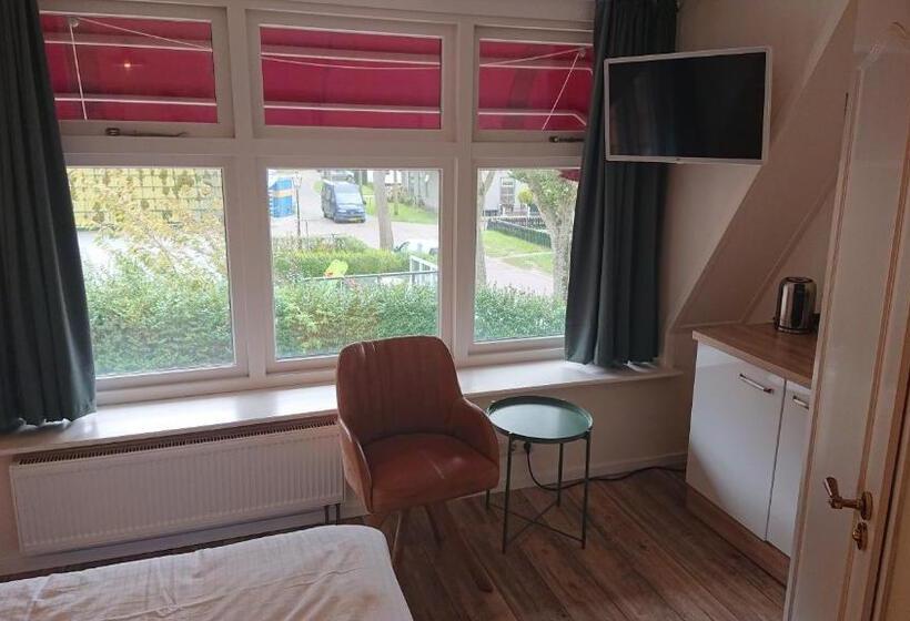 标准工作室, De Welvaart   Logement