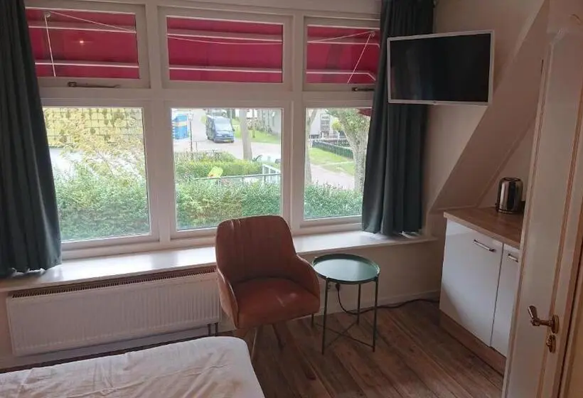 Standard-studio, De Welvaart   Logement