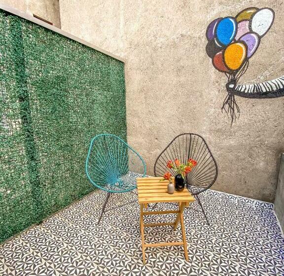 اتاق خانوادگی, Casa Melgar