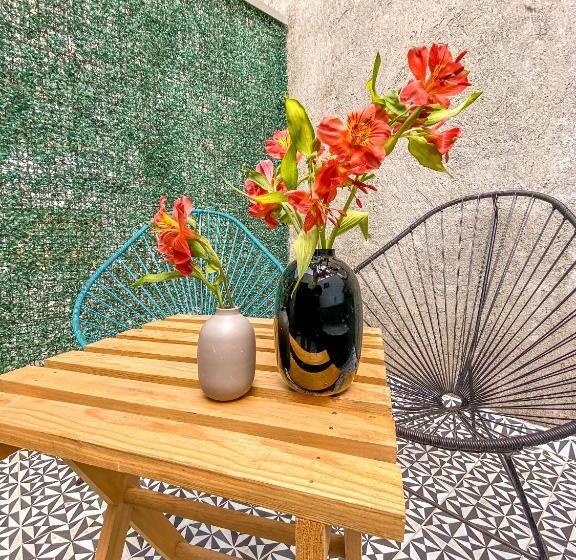 اتاق خانوادگی, Casa Melgar