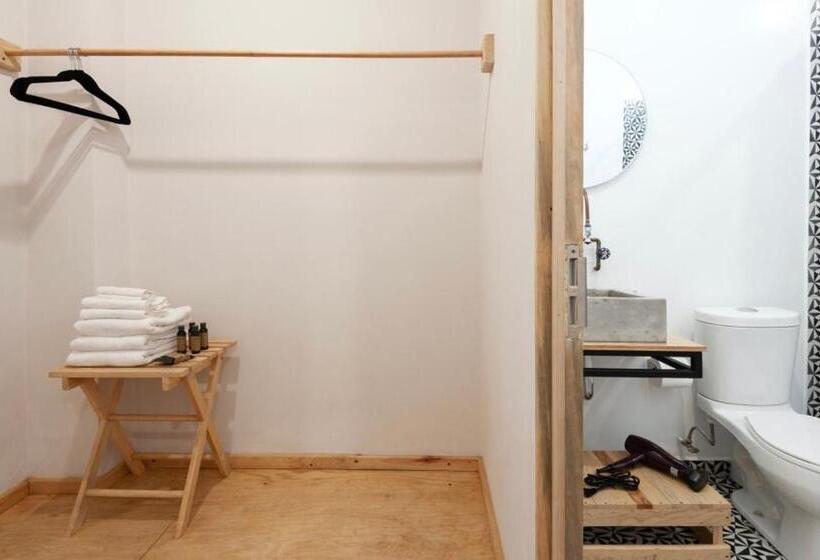 اتاق لوکس با تخت بزرگ, Casa Melgar