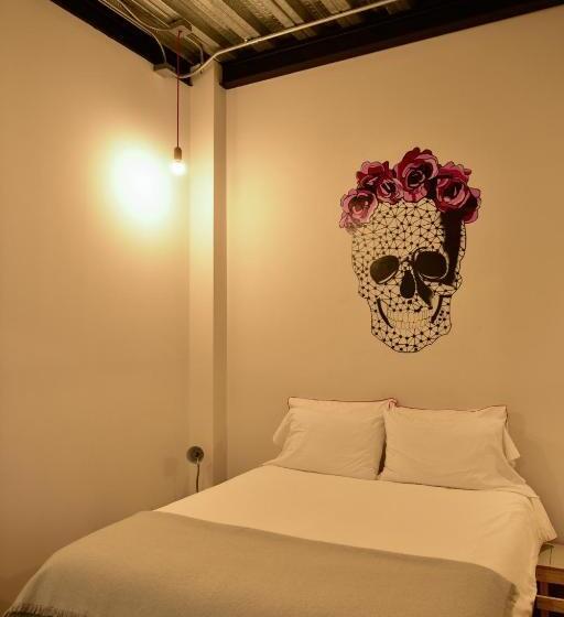 اتاق لوکس, Casa Melgar