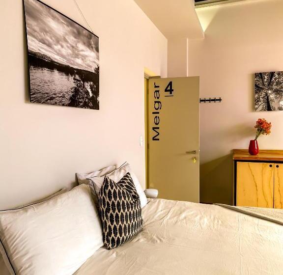 اتاق لوکس با بالکن, Casa Melgar