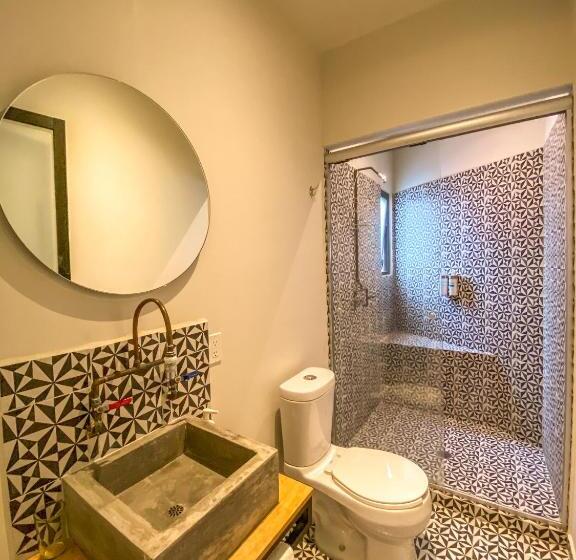 اتاق لوکس با بالکن, Casa Melgar