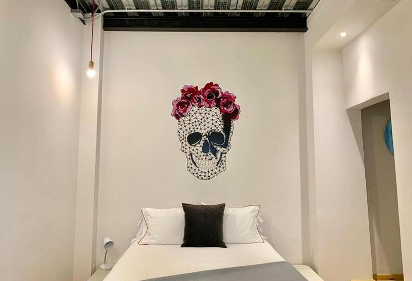 اتاق لوکس, Casa Melgar