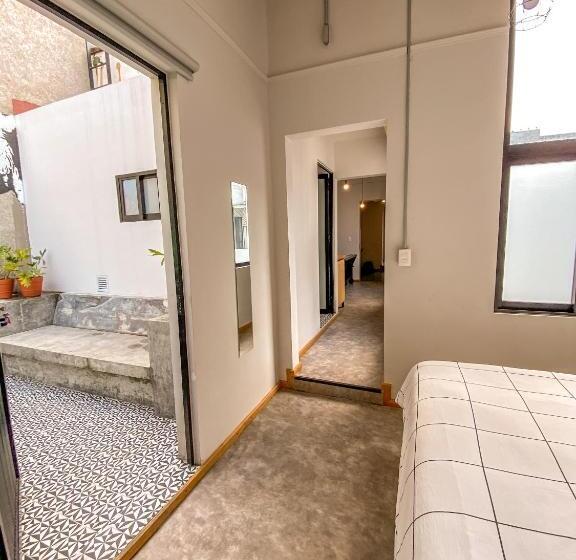 اتاق خانوادگی, Casa Melgar