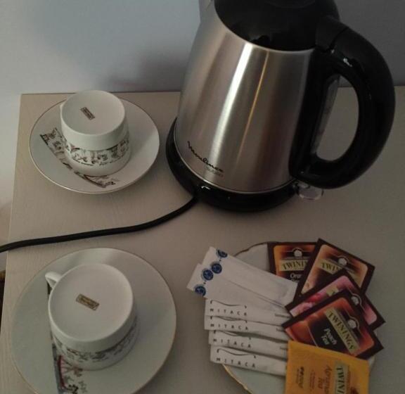 חדר דלוקס, Sentirsi A Casa