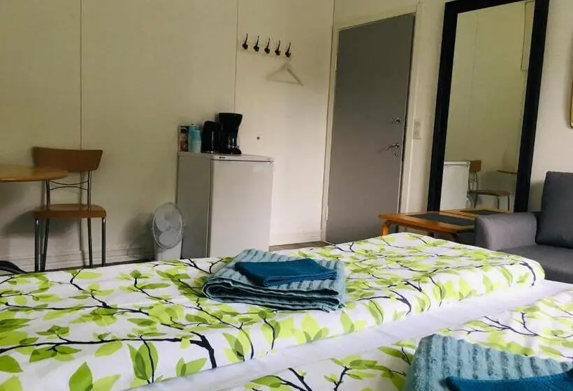 バス共有のスタンダードルーム, Villa Saimaan Sydän