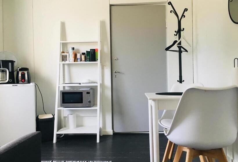 חדר משפחתי חדר אמבטיה משותף, Villa Saimaan Sydän