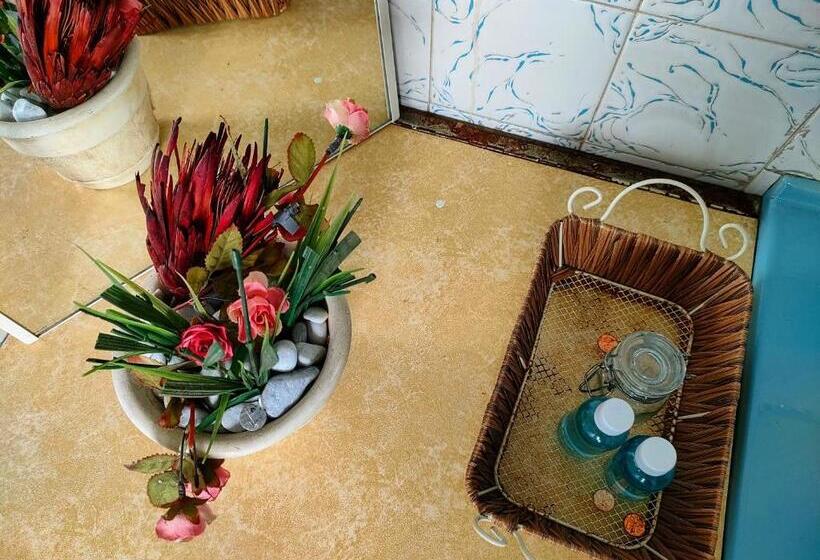 经济房, Accommodation@42 Capital