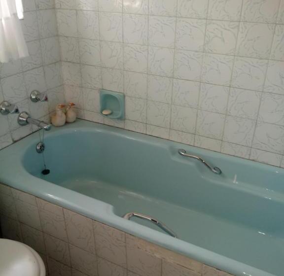 经济房, Accommodation@42 Capital