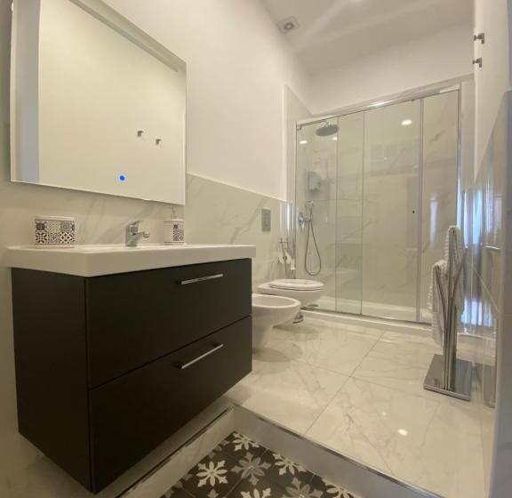 سوئیت با بالکن, Casa Saudade Luxury Rooms