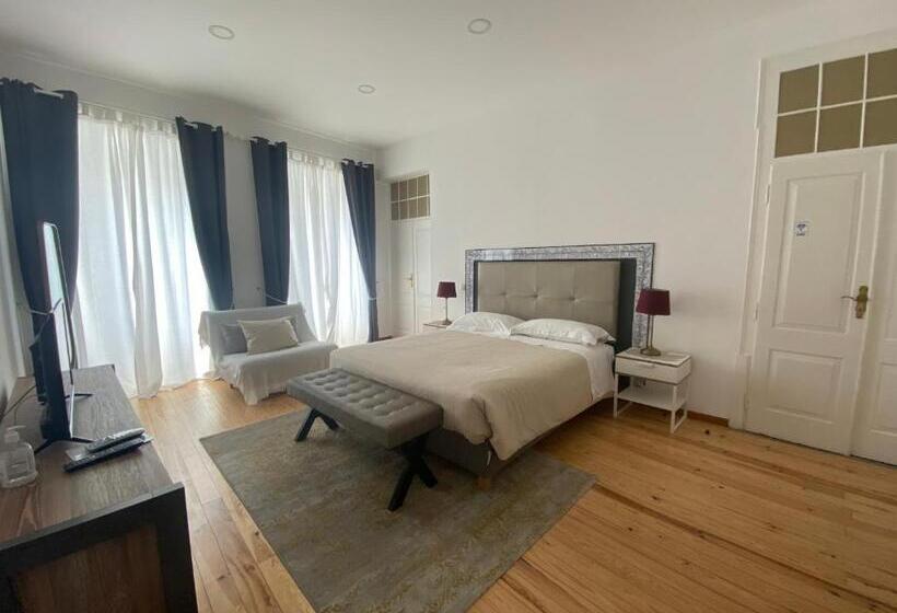 سوئیت با بالکن, Casa Saudade Luxury Rooms