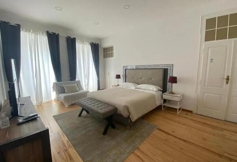 سوئیت با بالکن, Casa Saudade Luxury Rooms