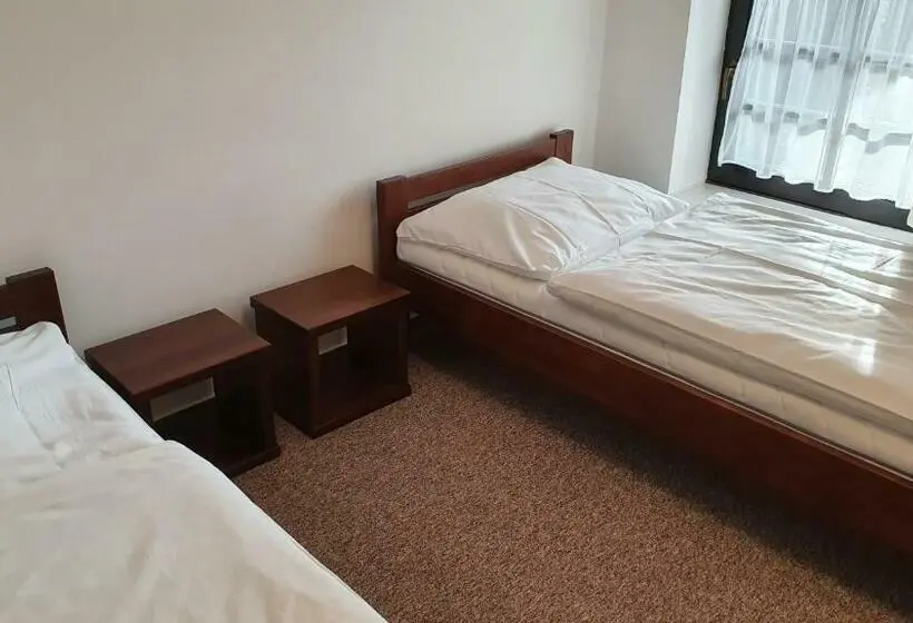 スーペリアースイート, Apartmány Eddy