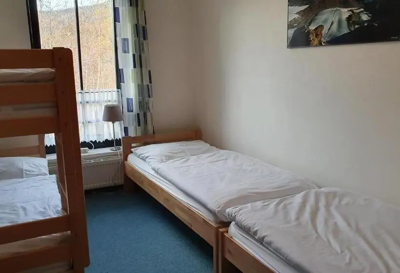 バルコニー付き１ベッドルームアパートメント, Apartmány Eddy