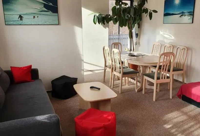 バルコニー付き１ベッドルームアパートメント, Apartmány Eddy