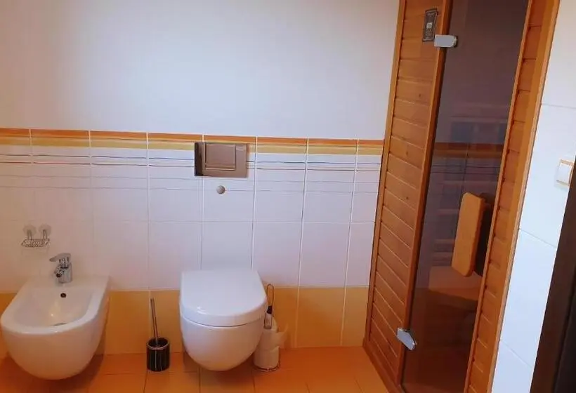 スーペリアースイート, Apartmány Eddy
