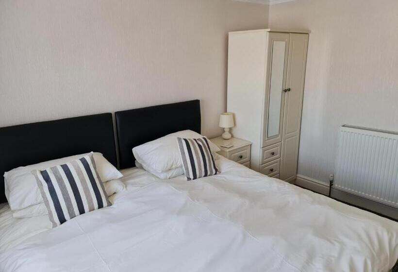اتاق استاندارد, Marden Guest House