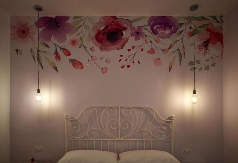 バルコニー付きスタンダードルーム, Flower House