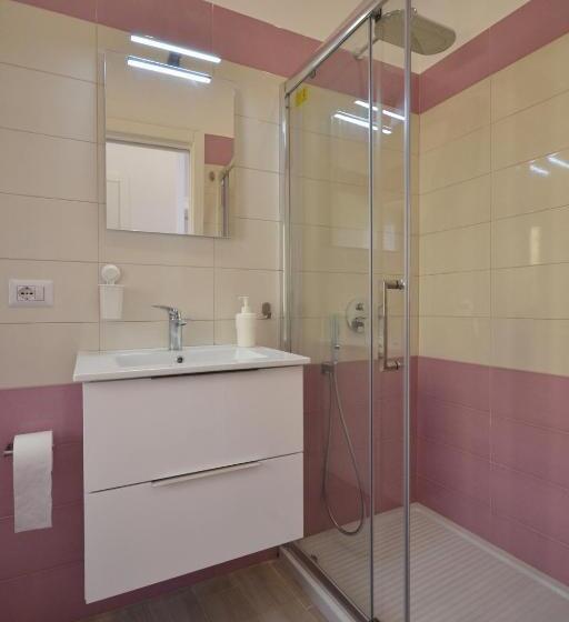 バルコニー付きスタンダードルーム, Flower House