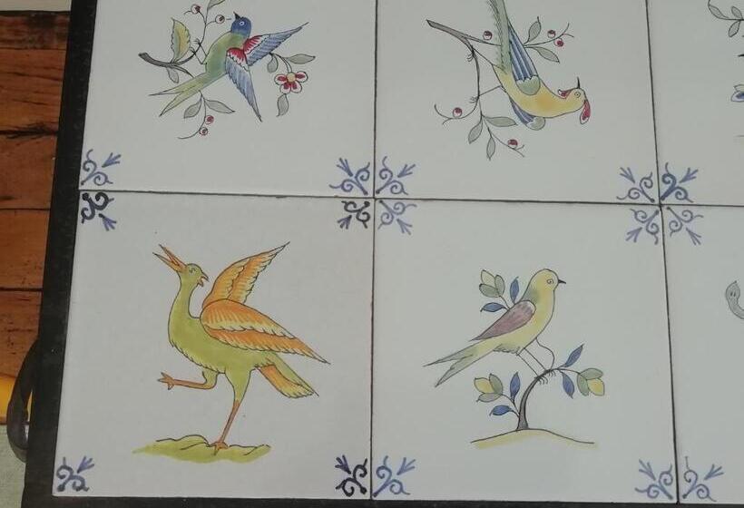 חדר סטנדרט, Thunder Roadhouse