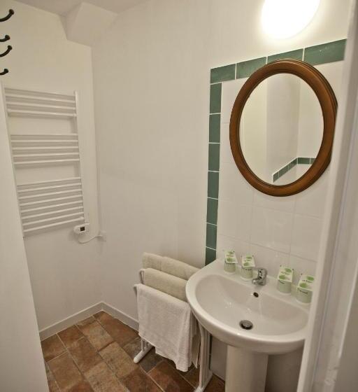 4인용 스탠다드 룸, Hôtel De La Place