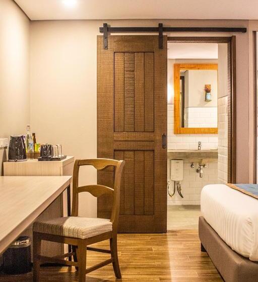 اتاق لوکس خانوادگی, Royale Parc Hotel Tagaytay