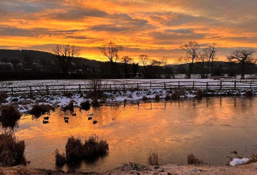 2间卧室的房子, The Hayloft Cheshire