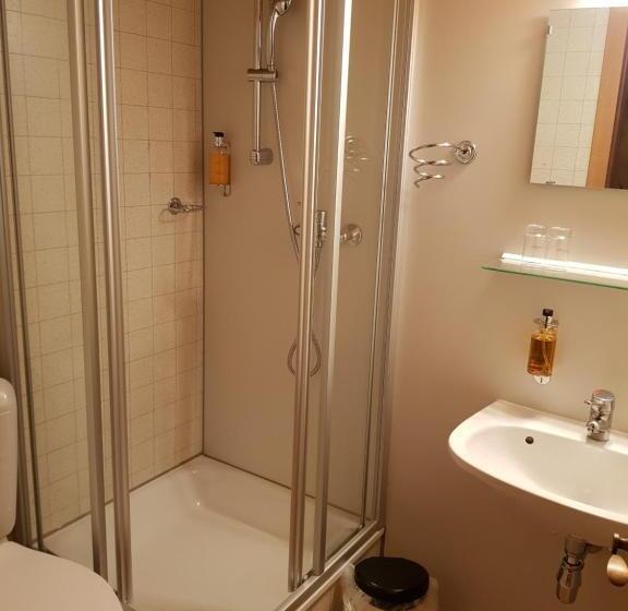 Standardrum Bergsutsikt, Gasthaus Pension Montafonerhüsli