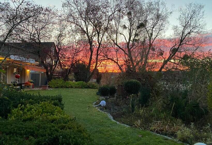 Suite with lake view, Landhaus Grete