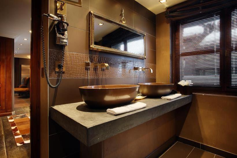 디럭스 룸, Le Saint Roch