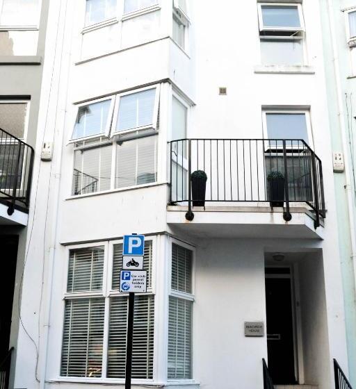 １ベッドルームハウス, Beachside House