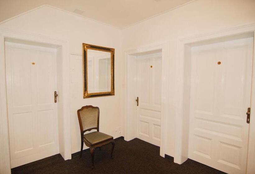 شقة غرفة نوم واحدة مزودة بشُرفة, Aparthotel Vítkovice