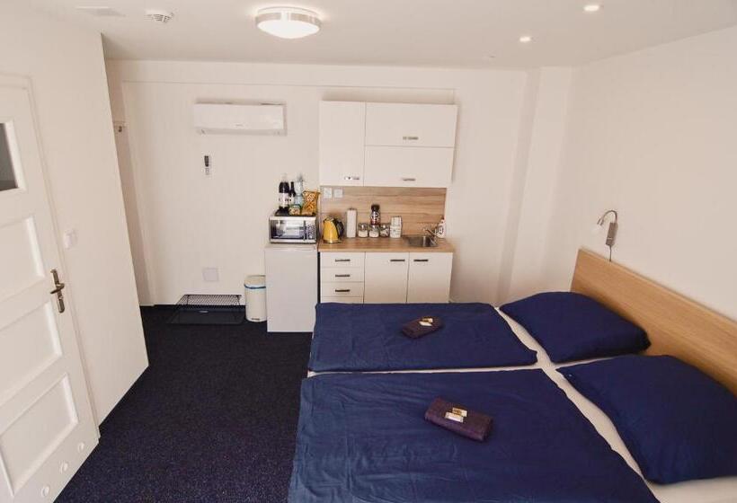 شقة غرفة نوم واحدة مزودة بشُرفة, Aparthotel Vítkovice