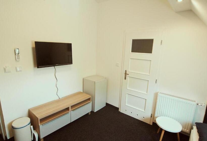 شقة غرفة واحدة, Aparthotel Vítkovice