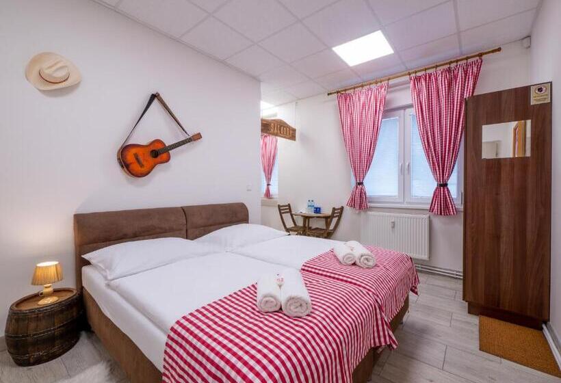 デラックスルーム, Apartmany Style