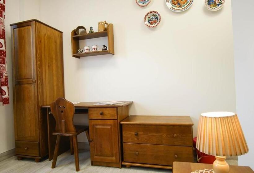 スタンダードシングルルーム, Apartmany Style