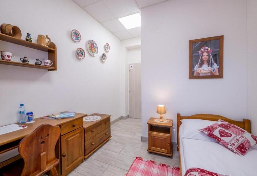 スタンダードシングルルーム, Apartmany Style